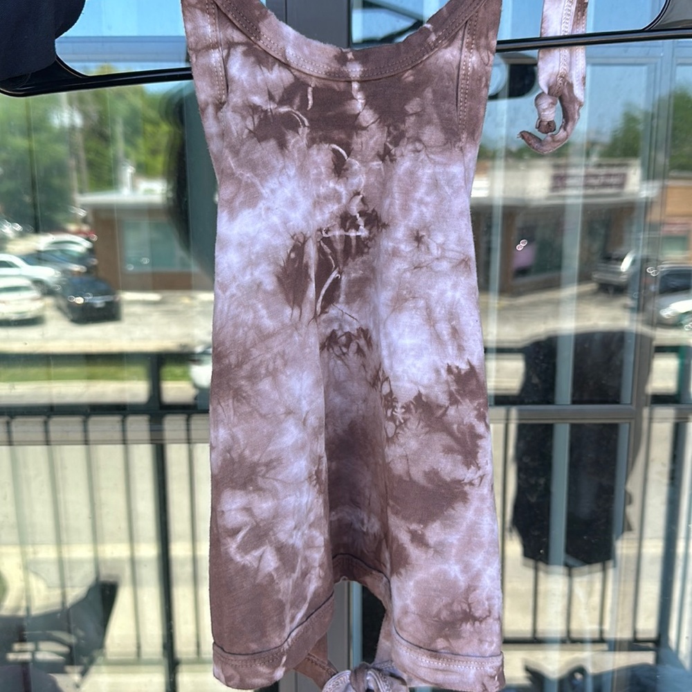 Brown tye dye tank top